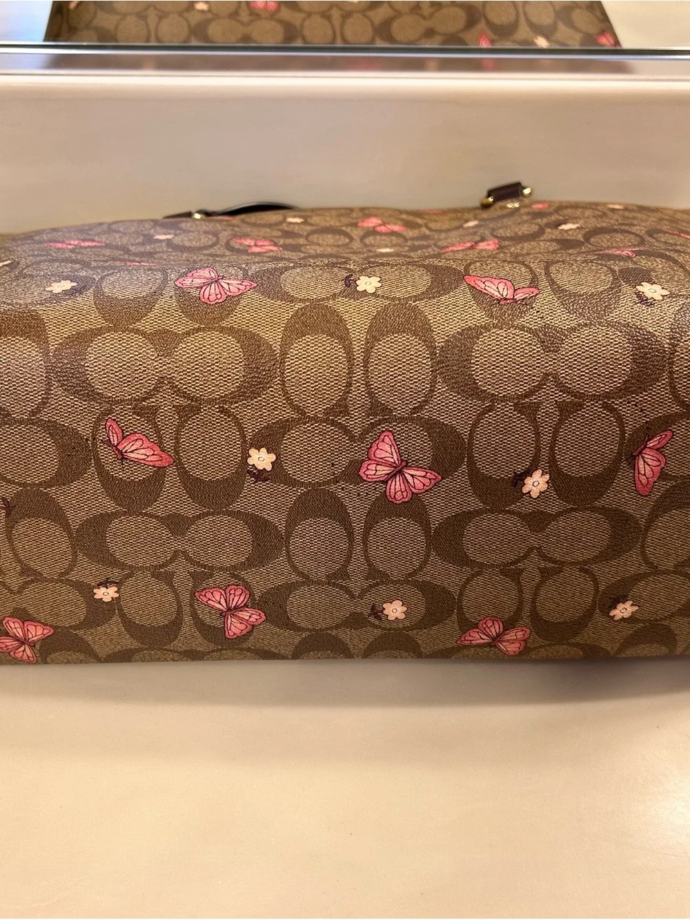 Coach Signature Print Tote with Butterfly Accents AND Coordinating Wallet! - Picture 4 of 16